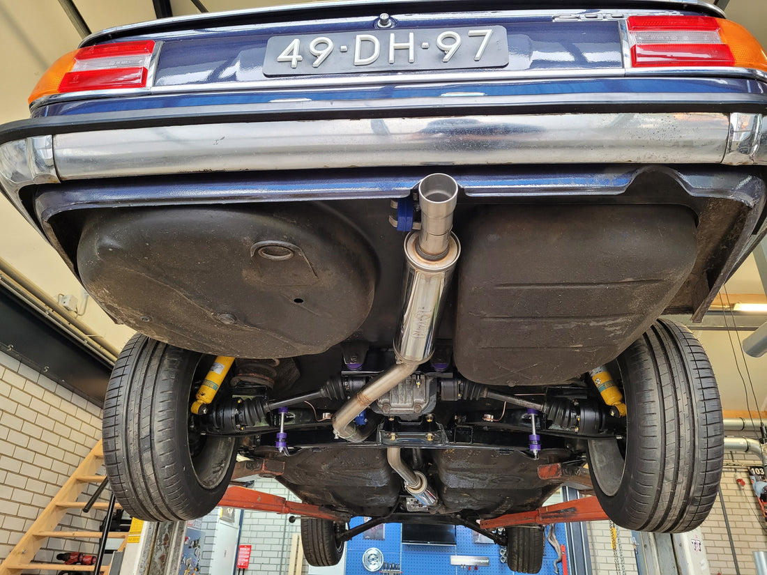 Fabricage RVS uitlaat BMW 2002ti