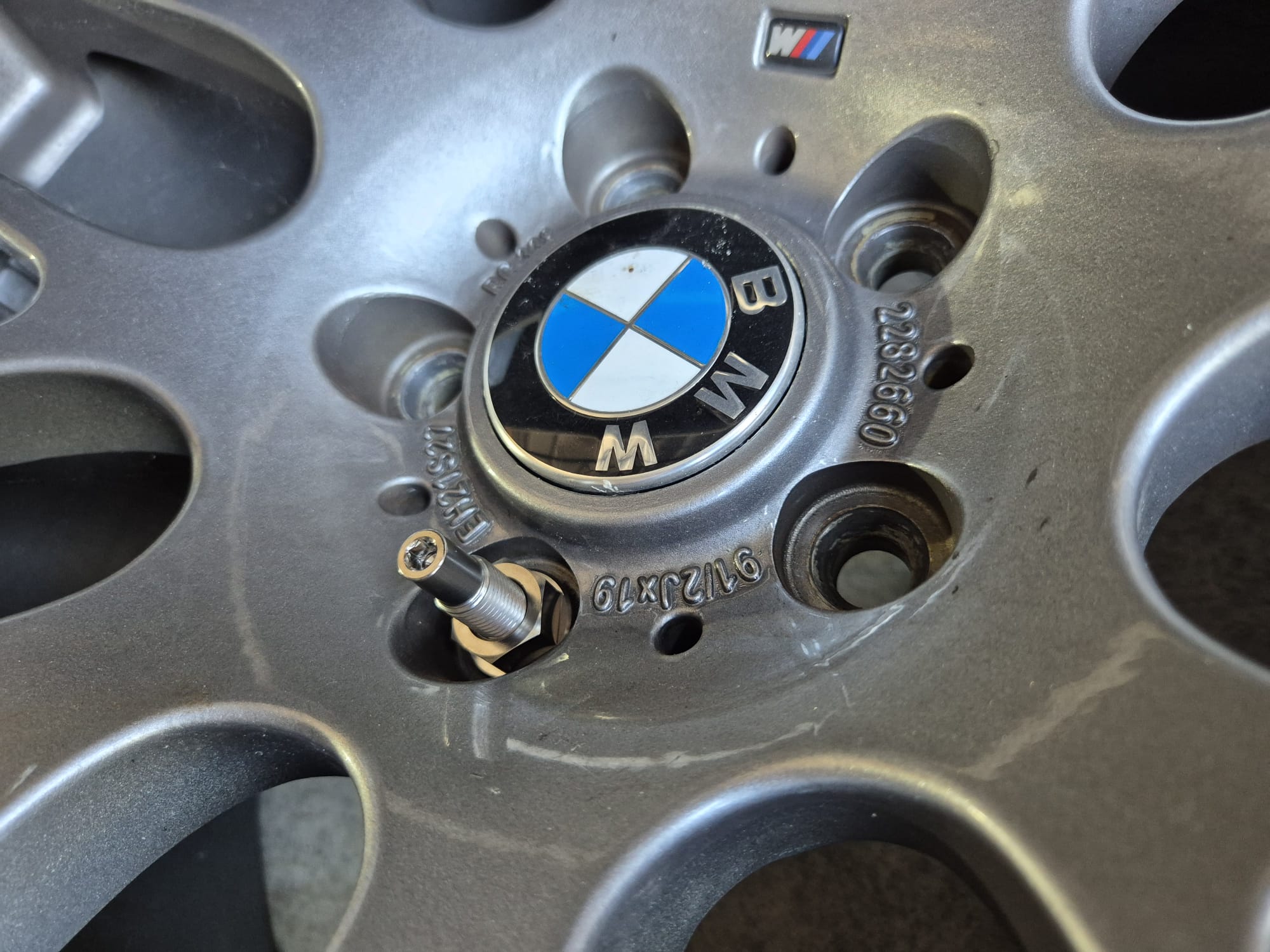 Titanium Wheel Stud Set