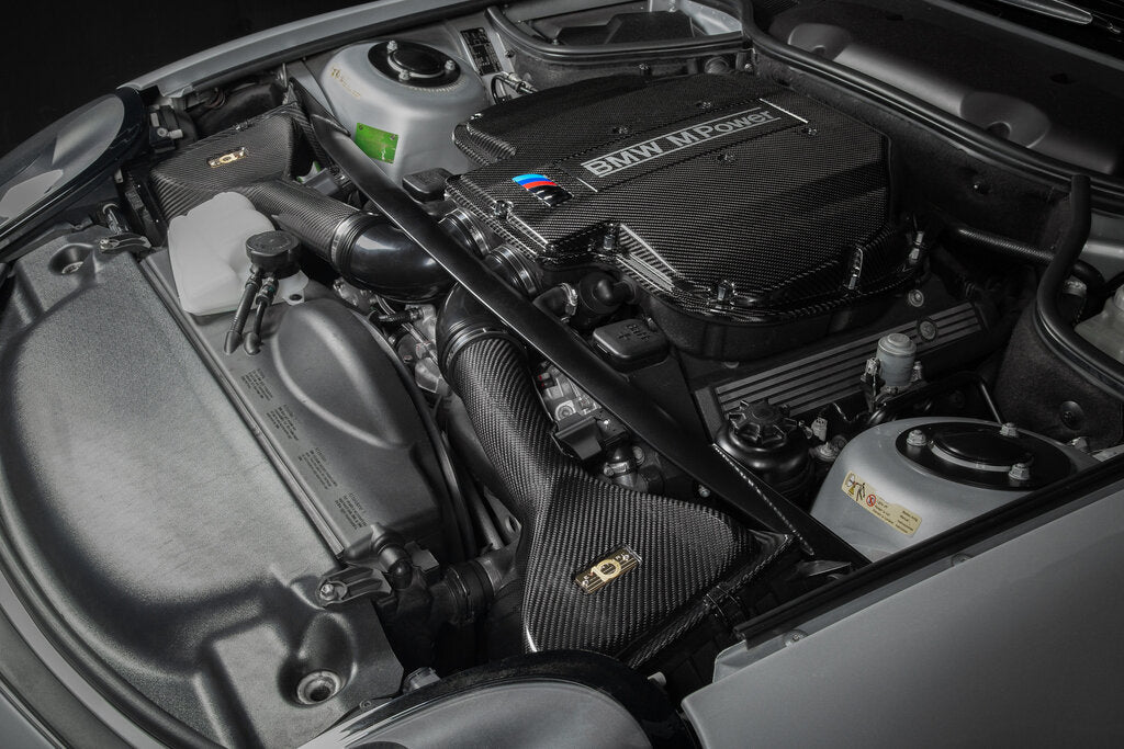 Eventuri BMW Z8 S62 V8 Black Carbon Intake