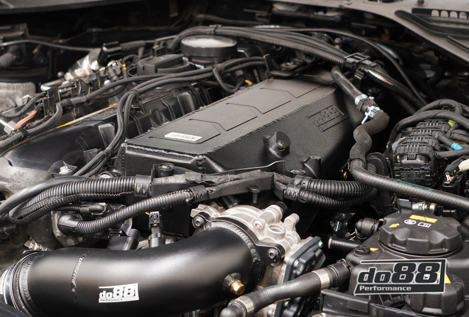 Do88 BMW G-Serie B58 Charge Cooler Manifold MERA