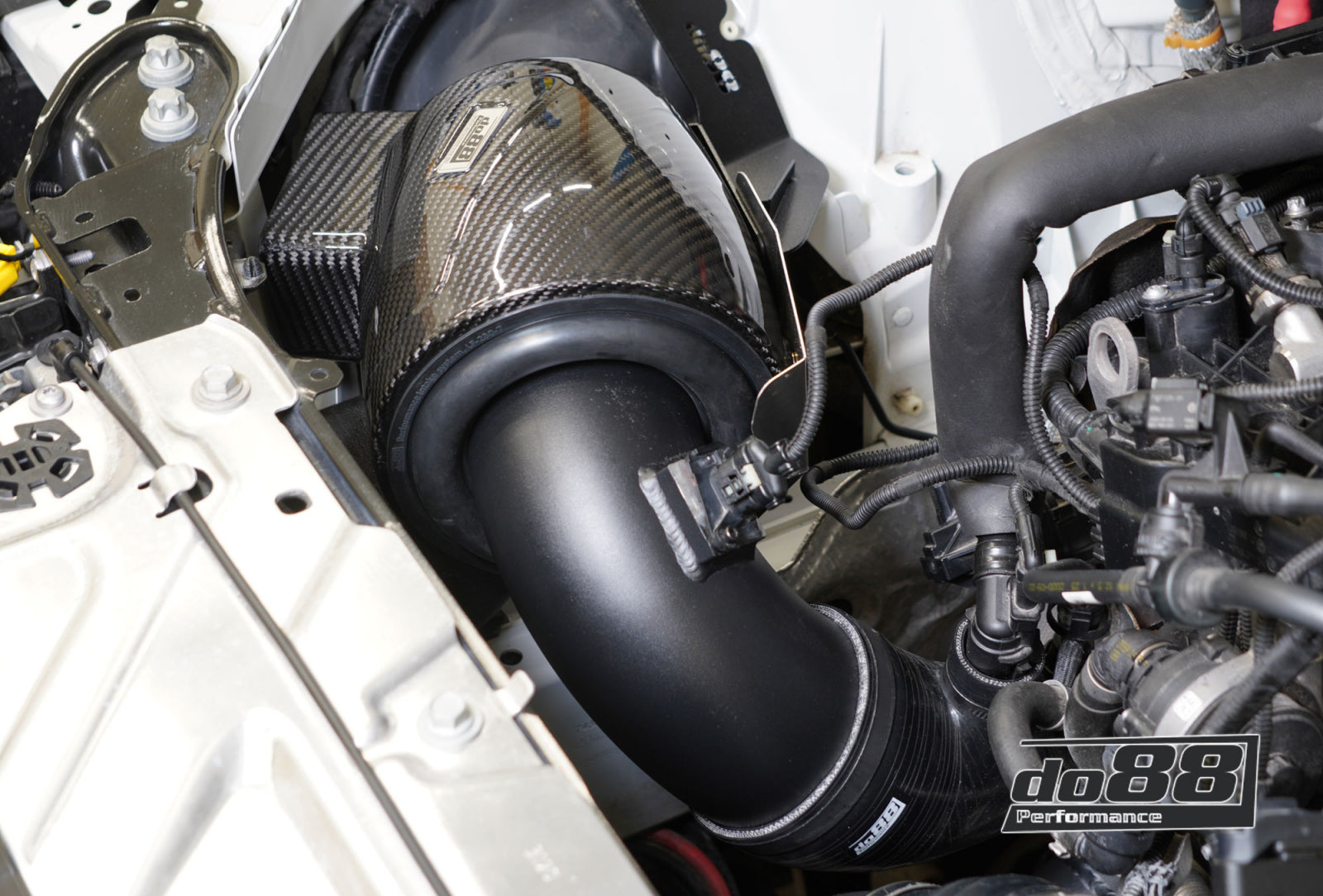 Do88 BMW 320i 330e 330i G20 G21 Intake system