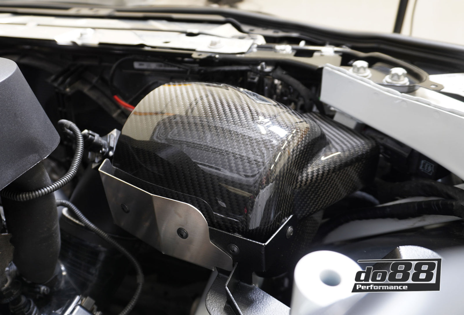 Do88 BMW 320i 330e 330i G20 G21 Intake system