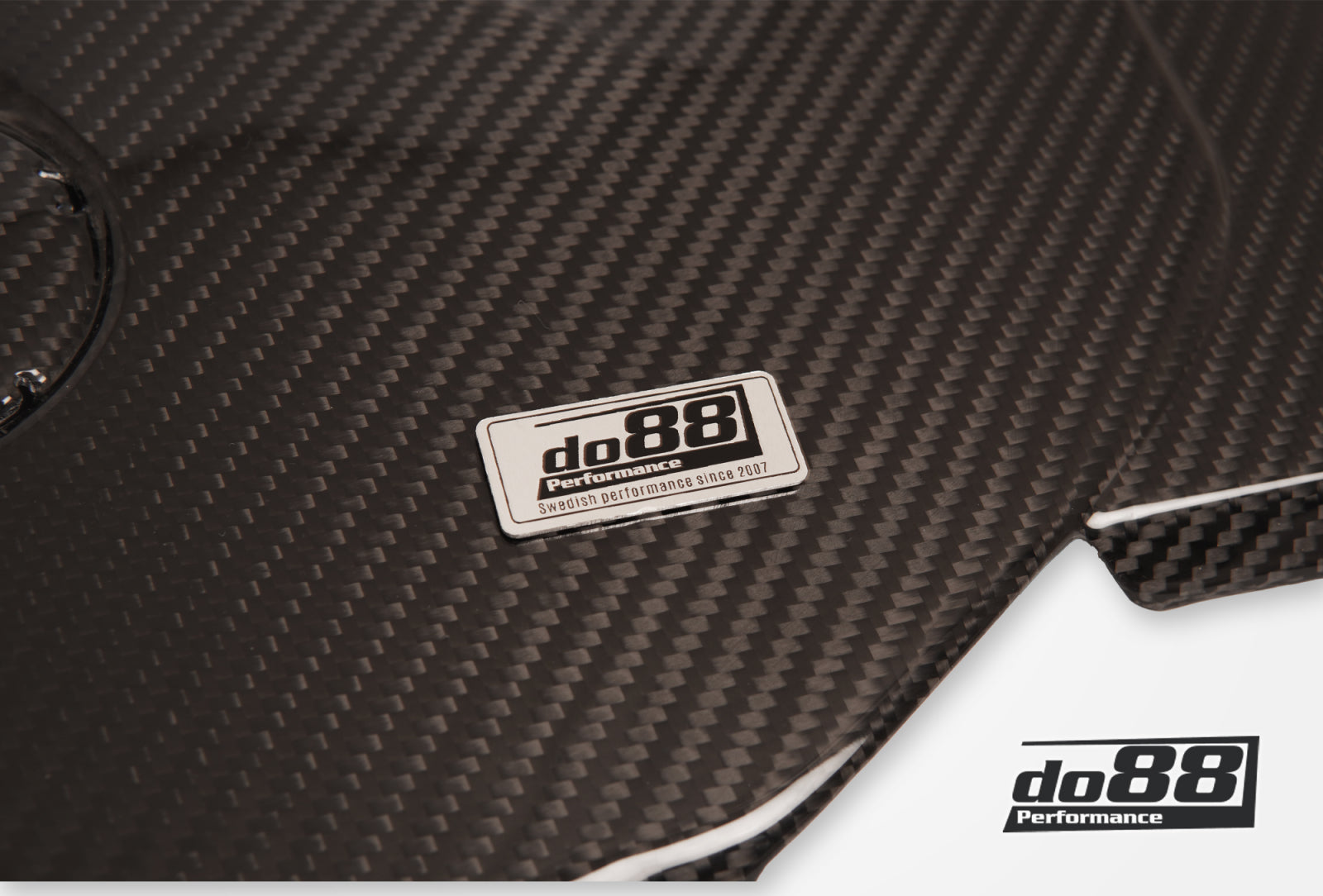 Do88 BMW F-Serie B58 Carbon fiber engine cover