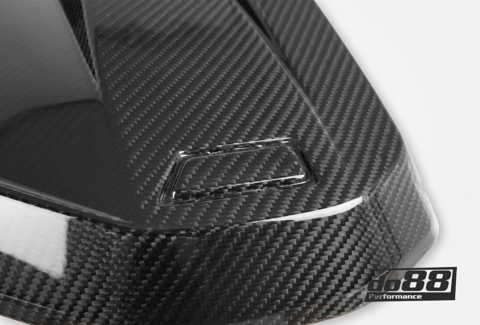 Do88 BMW M2/3/4 G8X S58 Carbon fiber engine cover