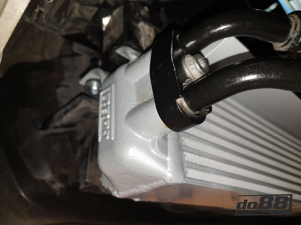Do88 BMW M3 E46 Engine oil cooler Racing