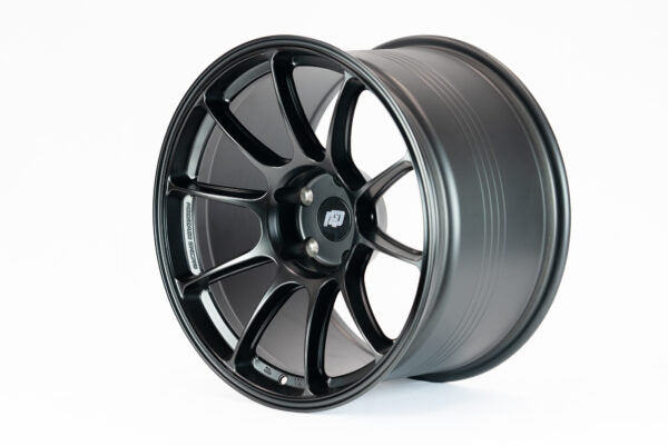 Racing Division VR5 M-Spec 18"