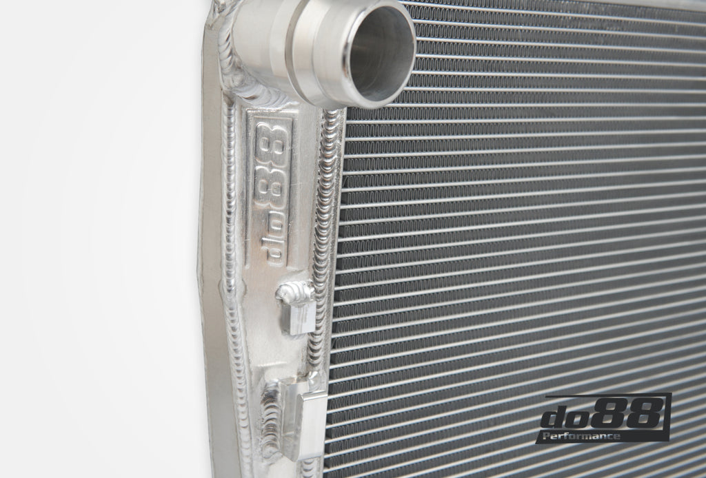 Do88 BMW E8X 135i & E9X 335i N54/N55 Radiator Automatic