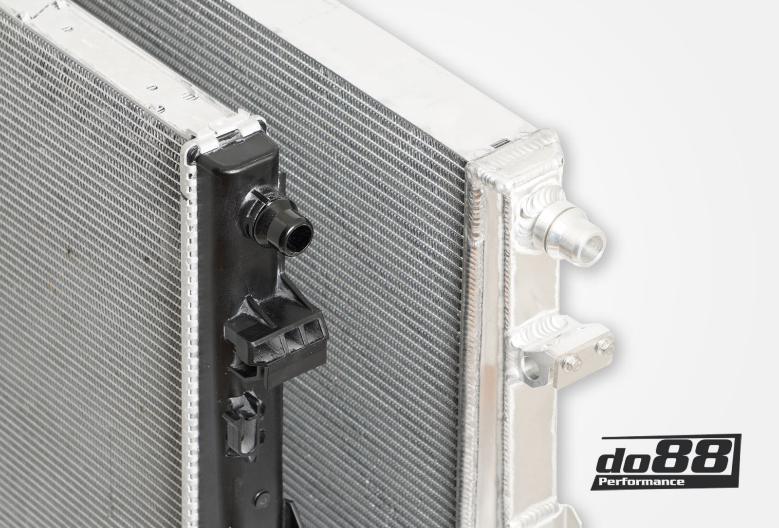 Do88 BMW M2/3/4 G8X S58 Front Intercooler Radiator